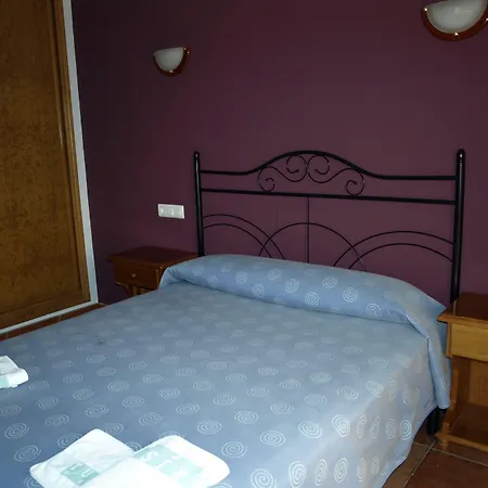 Hotel El Churrón Larrés