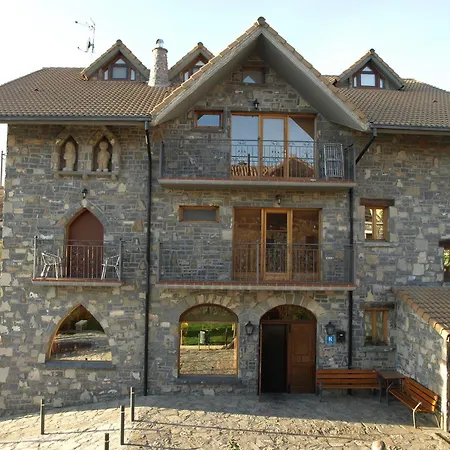 Hotel El Churron Larrés