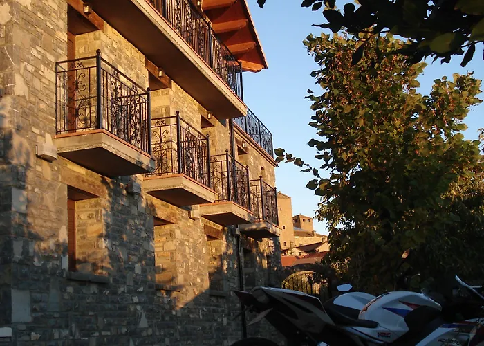 El Churron 3* Larrés