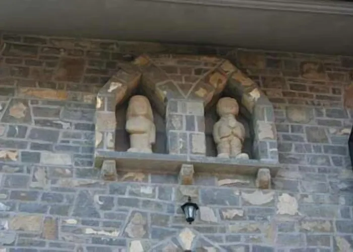 El Churron Hotell 3*